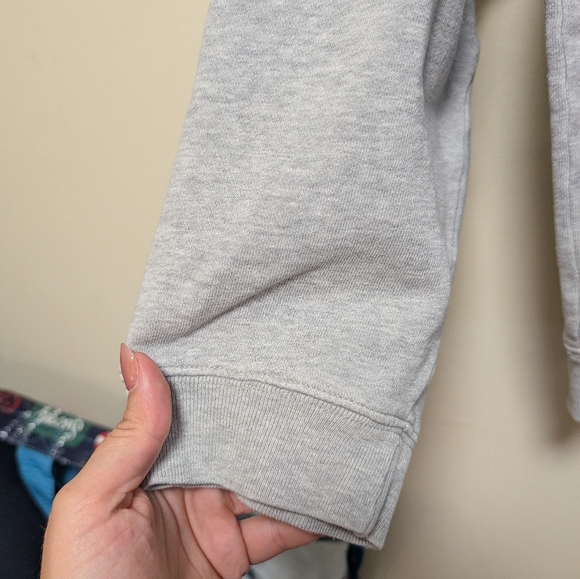 Eddie Bauer Gray Crewneck Sweatshirt | Tall Large | Embroidered Logo - Picture 8 of 8